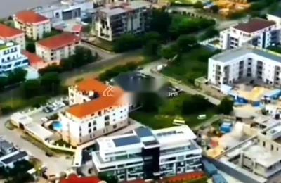 Waterfront Land in Developed Neighbourhood